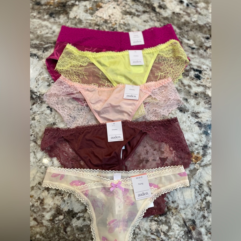 NWT! Auden Panties Size XS, total of 5!